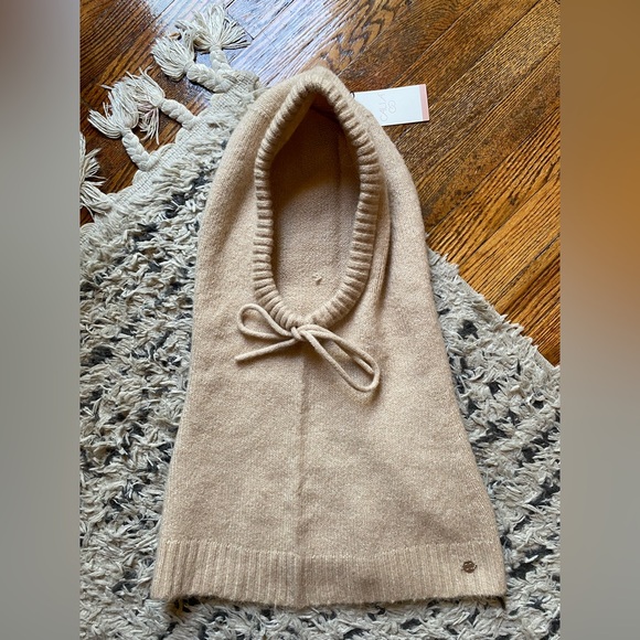 ✨NEW✨Baby Pink Balaclava Calia - Picture 1 of 7